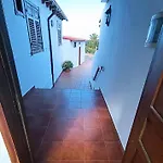 Casa Quemahierro 1 *
