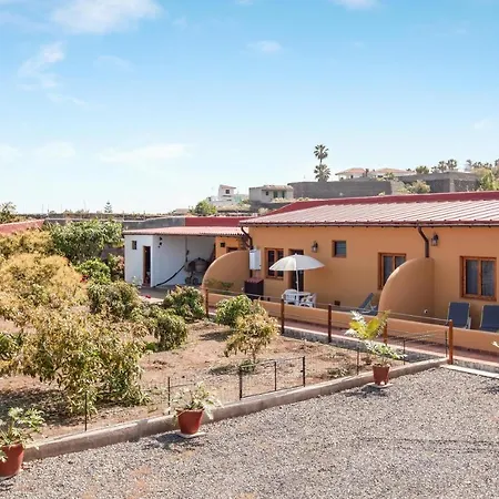 Casa Quemahierro 1 بيت للعطل *
